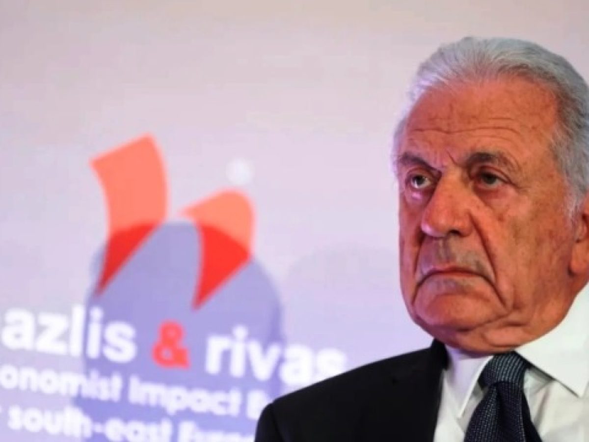 &Delta;&eta;&mu;ή&tau;&rho;&eta;&sigmaf; &Alpha;&beta;&rho;&alpha;&mu;ό&pi;&omicron;&upsilon;&lambda;&omicron;&sigmaf; &gamma;&iota;&alpha; &tau;&omicron;&nu; &theta;ά&nu;&alpha;&tau;&omicron; &tau;&omicron;&upsilon; &Delta;&eta;&mu;ή&tau;&rho;&eta; &Tau;&sigma;&iota;&gamma;&kappa;&omicron;ύ&nu;&eta;: &Upsilon;&pi;ή&rho;&xi;&epsilon; έ&nu;&alpha;&sigmaf; ά&nu;&theta;&rho;&omega;&pi;&omicron;&sigmaf; &epsilon;&nu;&epsilon;&rho;&gamma;ό&sigmaf;, &mu;&epsilon; &omicron;&upsilon;&sigma;&iota;&alpha;&sigma;&tau;&iota;&kappa;ή &pi;&rho;&omicron;&sigma;&phi;&omicron;&rho;ά &sigma;&tau;&omicron;&nu; &tau;ό&pi;
