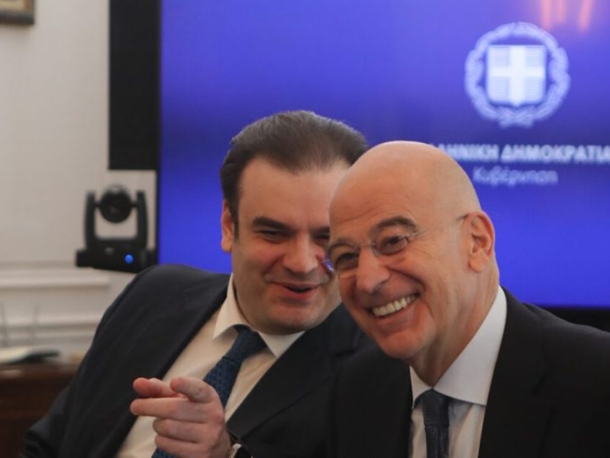 Δημοσκόπηση Alco: Δένδιας και Πιερρακάκης οι δημοφιλέστεροι υπουργοί – Συγκάλυψη βλέπουν οι πολίτες στα Τέμπη