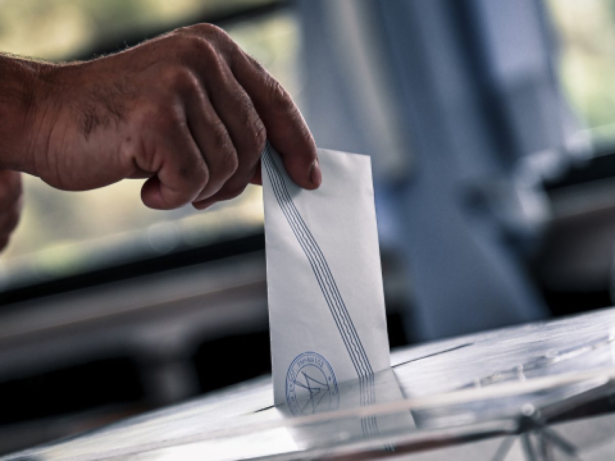 &Delta;&eta;&mu;&omicron;&sigma;&kappa;ό&pi;&eta;&sigma;&eta; MRB: &Tau;&omicron; &Pi;&Alpha;&Sigma;&Omicron;&Kappa; &alpha;&iota;&mu;&omicron;&rho;&rho;&alpha;&gamma;&epsilon;ί &pi;&rho;&omicron;&sigmaf; &Nu;&Delta;, &alpha;&pi;ό &pi;&omicron;ύ &alpha;&nu;&tau;&lambda;&epsilon;ί &psi;ή&phi;&omicron;&upsilon;&sigmaf; &eta; &Kappa;&alpha;&rho;&upsilon;&sigma;&tau;&iota;&alpha;&nu;&omicron;ύ, &tau;&iota; &lambda;έ&nu;&epsilon; &omicron;&iota; &pi;&omicron;&lambda;ί&tau;&epsilon;&sigmaf; &gamma;&iota;&alpha; &kappa;ό&mu;&mu;&alpha; &Tau;&sigma;ί&pi;&rho;&alpha;, &alpha;