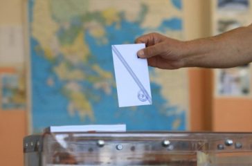 dimoskopisi-Real-Polls-sinechizete-i