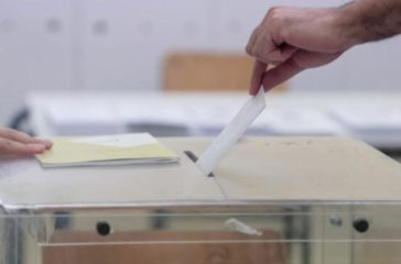 dimoskopisis-Metron-Analysis-ke-MRB