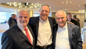 Χατζηθεοδοσίου και Καββαθάς έδωσαν το παρών στη συνεδρίαση της ΚΕ του ΣΥΡΙΖΑ, “πλάι” στον Φάμελλο&lt