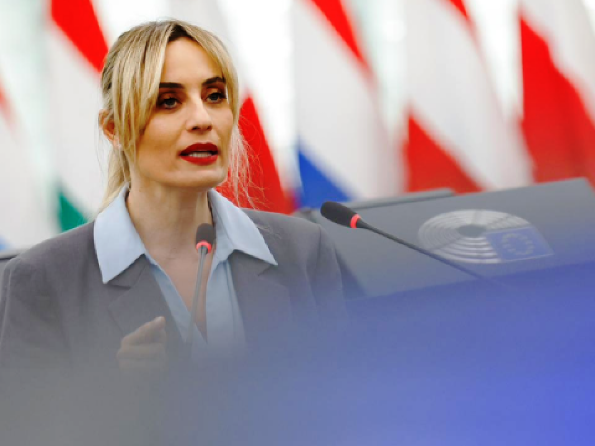 Ελεονώρα Μελέτη στο Ευρωκοινοβούλιο: “3.500 παιδιά τον μήνα θύματα κακοποίησης online” – Σκληρό μήνυ