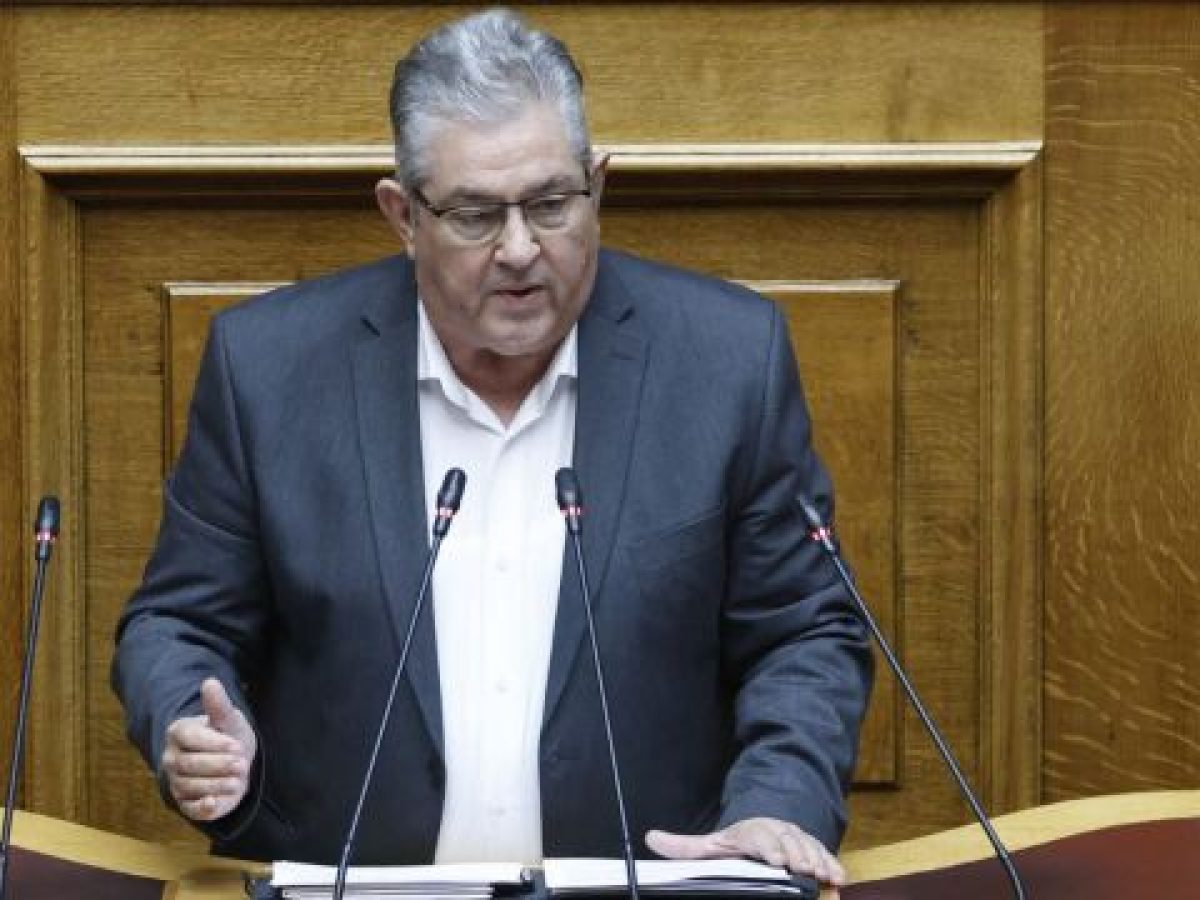 Επιμένει ο Κουτσούμπας για τα drone στη Σούδα παρά τη διάψευση Δένδια: “Θέμα ημερών να γίνουν στόχοι οι β