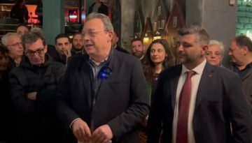 Φάμελλος για “Αυγή”  “Στο Κόκκινο”: “Το αρνητικό πρόσημο για τα ΜΜΕ της Αριστεράς έγι