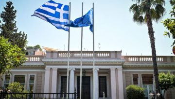 Η Ελλάδα “φάρος” σταθερότητας στη φλεγόμενη Μέση Ανατολή: Οι διπλωματικές κινήσεις Μητσοτάκη και το
