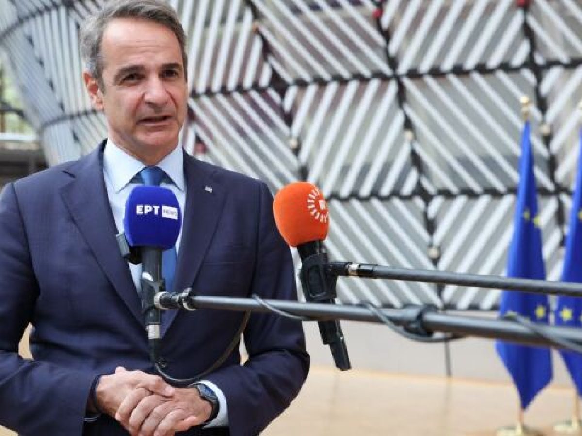 Κυριάκος Μητσοτάκης: Με σχέδιο “φρένο” στις αυξήσεις σε ρεύμα και καύσιμα στη Σύνοδο Κορυφής – Τα μη