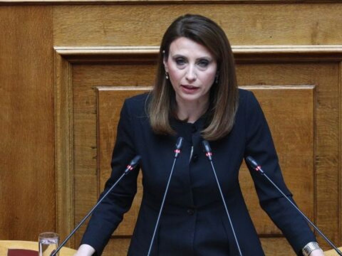 Νίνα Κασιμάτη για Παγκόσμια Ημέρα της Γυναίκας: “Έχουμε δικαίωμα να ζούμε ελεύθερες, να προοδεύουμε, να α