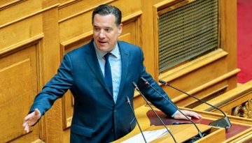 Ο Άδωνις Γεωργιάδης αποθεώνει τον Οδυσσέα Κωνσταντινόπουλο: “Η υποκρισία της Αριστεράς με τον Σάντσεθ έχε