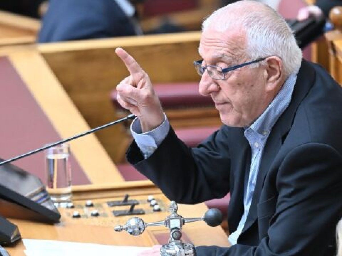 Οργισμένος ο Κακλαμάνης για τις σκηνές χάους στην Ολομέλεια: “Ντροπή” όσα διημείφθησαν, δεν είμαι δι