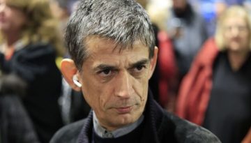 “Πυρά” Καρανίκα σε Τσίπρα: “Είναι ανερμάτιστος, το περιβάλλον του δεν τον συμβουλεύει καλά&quot
