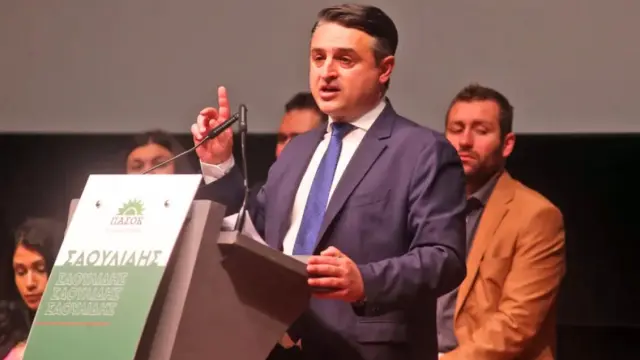 Συνέδριο ΠΑΣΟΚ: Η πρώτη αντίδραση Σαουλίδη για το “κόψιμό” του από σύνεδρος – “Το ζήτημα δεν εί