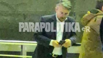 Συνέδριο ΠΑΣΟΚ: Η στιγμή που ο Αντώνης Σαουλίδης έχει “κοπεί” από Σύνεδρος και ετοιμάζει την αντίδρα