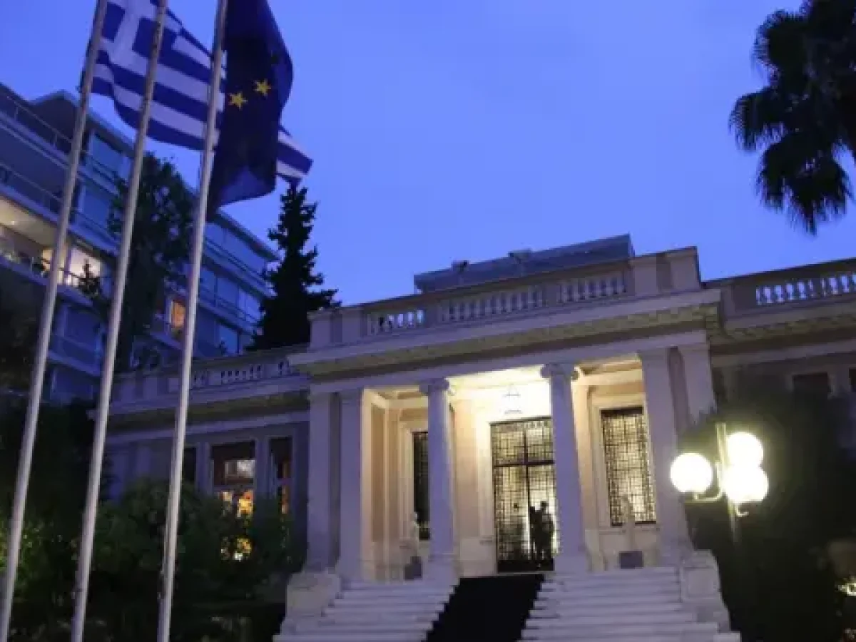 Σύσκεψη κορυφής στο γραφείο Μητσοτάκη για τα “γαλάζια” ψηφοδέλτια – Ποιοι έδωσαν το “παρών&quot