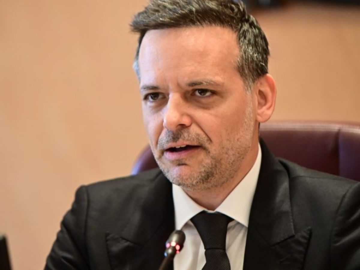 &Delta;&omicron;ύ&kappa;&alpha;&sigmaf; &sigma;&tau;&omicron;&nu; &Sigma;&Kappa;&Alpha;Ϊ: &Delta;&iota;&alpha;&kappa;&rho;ί&nu;&omega; &epsilon;&kappa;&nu;&epsilon;&upsilon;&rho;&iota;&sigma;&mu;ό &ndash; &Mu;έ&chi;&rho;&iota; &chi;&theta;&epsilon;&sigmaf; &kappa;ά&pi;&omicron;&iota;&omicron;&iota; &mu;&alpha;&sigmaf; &theta;&epsilon;&omega;&rho;&omicron;ύ&sigma;&alpha;&nu; &sigma;&upsilon;&mu;&pi;&lambda;ή&rho;&omega;&mu;&alpha;, &alpha;&upsilon;&tau;ό &tau;&epsilon;&lambda;&epsilon;ί&omega;&sigma;&epsilon;