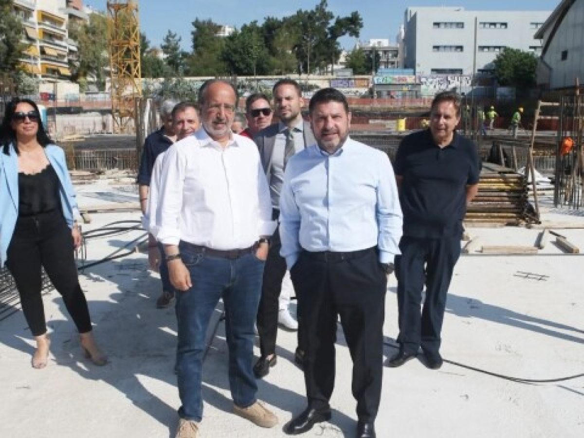 Εύσημα Κουτελάκη για Χαρδαλιά: «Οι δήμοι της Περιφέρειας Αττικής είναι τυχεροί που είσαι περιφερειάρχης»