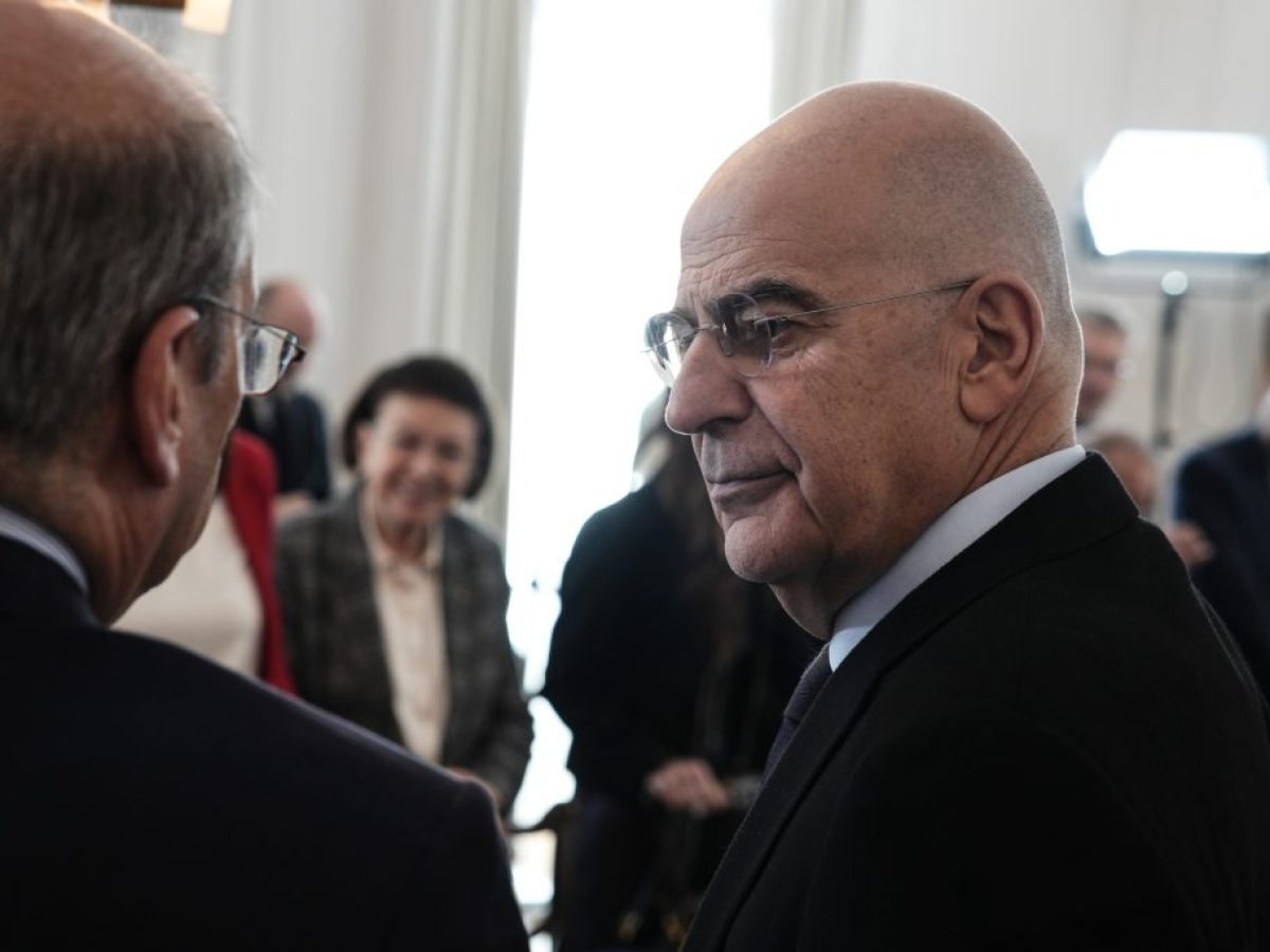 Εγκρίθηκαν δαπάνες για νέους εξοπλισμούς ύψους 4 δισ. από το ΚΥΣΕΑ – «Νέα εποχή» βλέπει ο Δένδιας