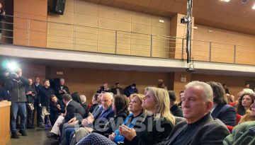 Εκδήλωση με άρωμα Ανδρέα Παπανδρέου: Μνήμες, δάκρυα και χειροκροτήματα για τον ιστορικό ηγέτη του ΠΑΣΟΚ