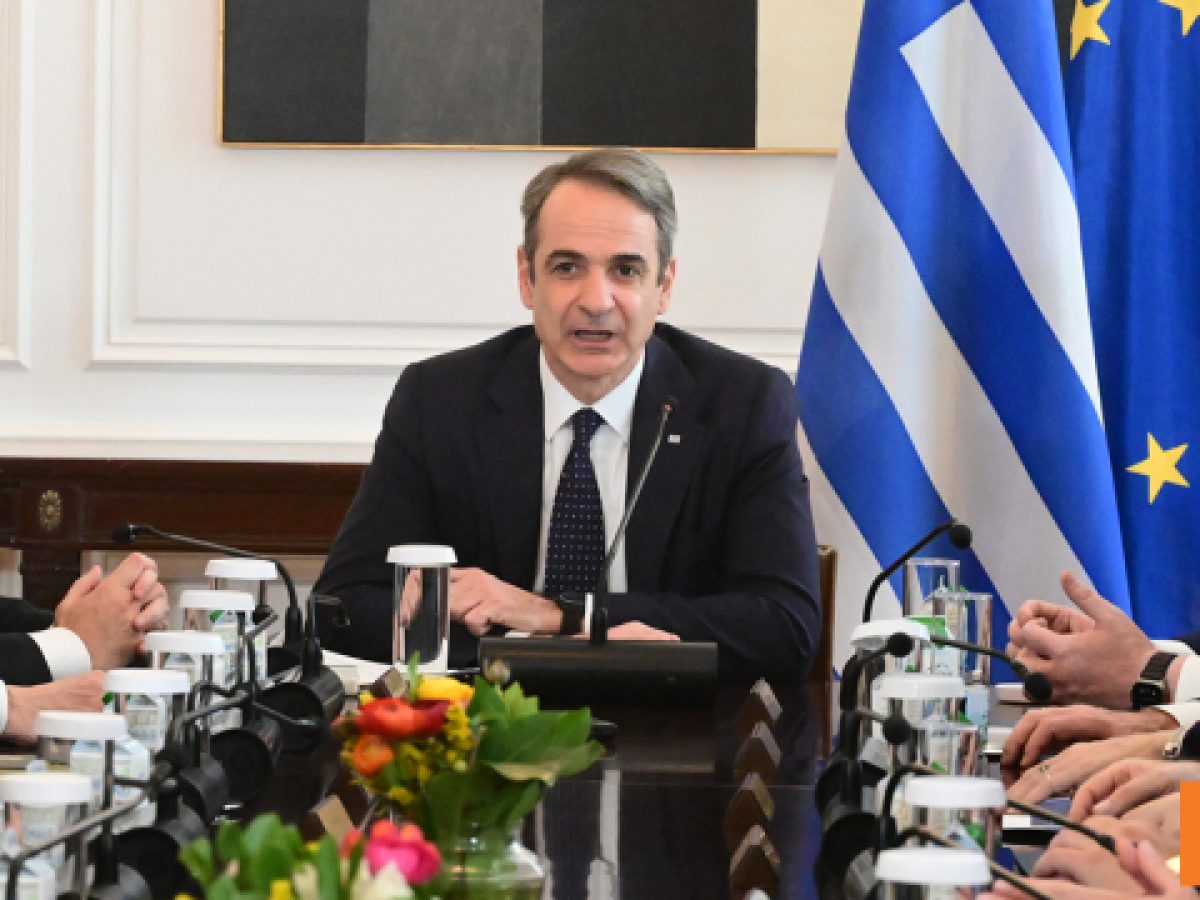 «Εκλογές τώρα, εν ώρα κρίσης; Θα αστειεύεστε!»: Ο Μητσοτάκης κόβει τα σενάρια για πρόωρες κάλπες