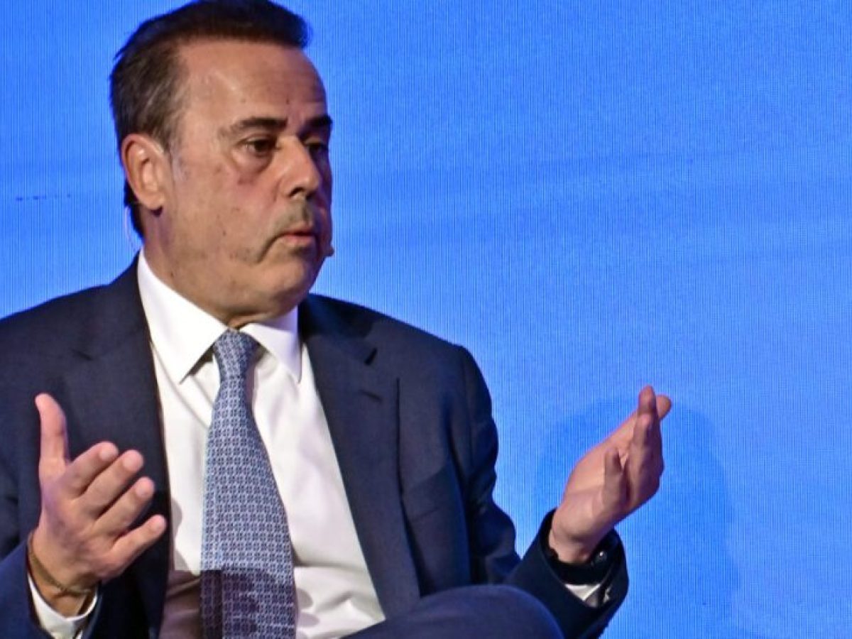 Έκτακτη σύσκεψη στο ΥΠΕΝ για τις επιπτώσεις από το Ιράν στην ενέργεια