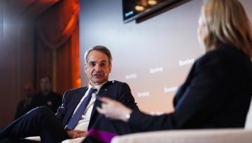 &Epsilon;&pi;&alpha;&nu;&alpha;&phi;έ&rho;&epsilon;&iota; &tau;&omicron; &laquo;&Mu;&eta;&tau;&sigma;&omicron;&tau;ά&kappa;&eta;&sigmaf; ή &chi;ά&omicron;&sigmaf;&raquo; &omicron; &pi;&rho;&omega;&theta;&upsilon;&pi;&omicron;&upsilon;&rho;&gamma;ό&sigmaf; &ndash; &laquo;&Eta; &Nu;&Delta; &epsilon;ί&nu;&alpha;&iota; &tau;&omicron; &mu;ό&nu;&omicron; &kappa;ό&mu;&mu;&alpha; &pi;&omicron;&upsilon; &mu;&pi;&omicron;&rho;&epsilon;ί &nu;&alpha; &kappa;&upsilon;&beta;&epsilon;&rho;&nu;ή&sigma;&epsilon;&iota;&raquo;
