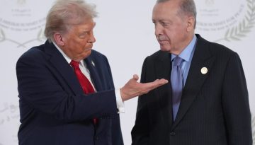 Επίθεση Οζέλ σε Ερντογάν: «Από τον φόβο σου με τον Τραμπ δεν χρησιμοποιείς τους S-400»