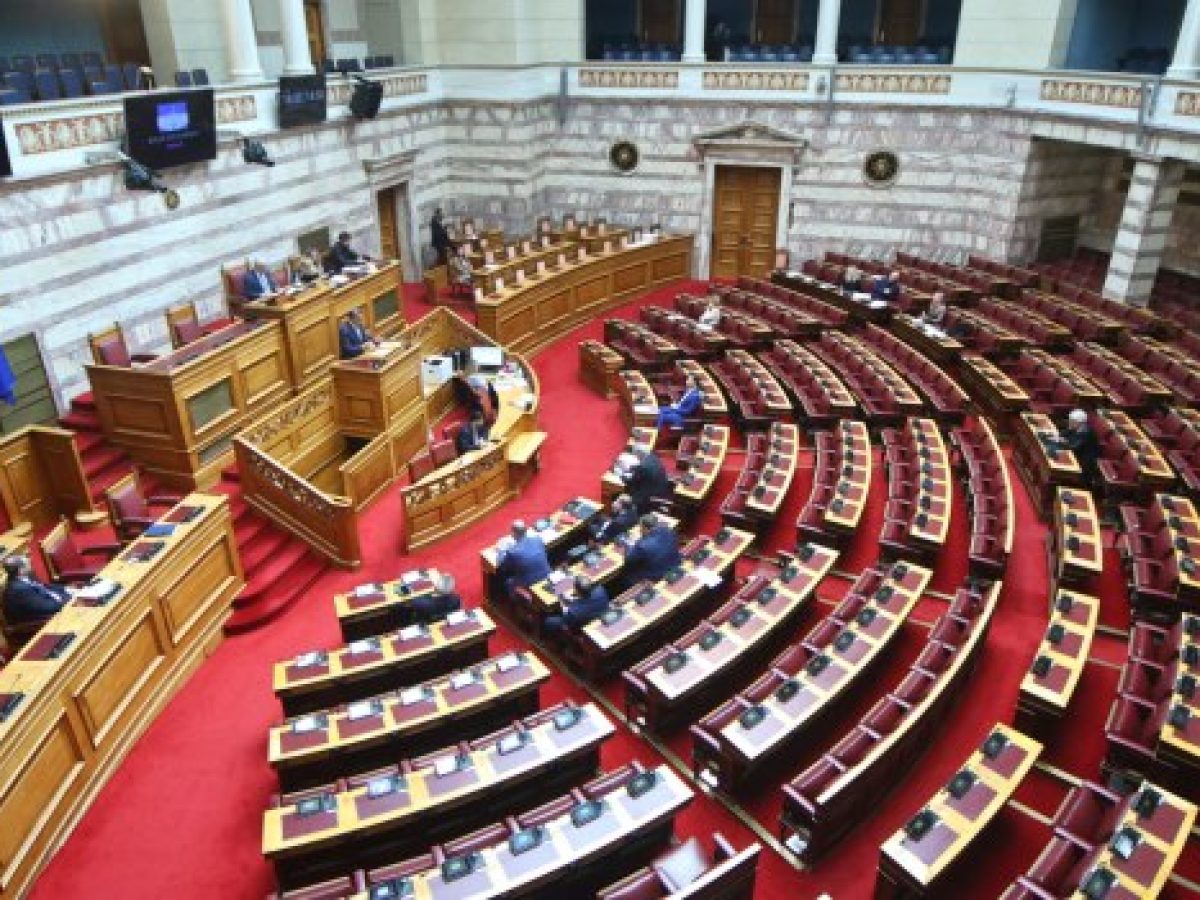 Εξηγήσεις για τις αποκαλύψεις Ντίλιαν ζητά η αντιπολίτευση – «Οργανωμένο σχέδιο από το Μαξίμου»- «Δεν υπάρχει κρατική εμπ