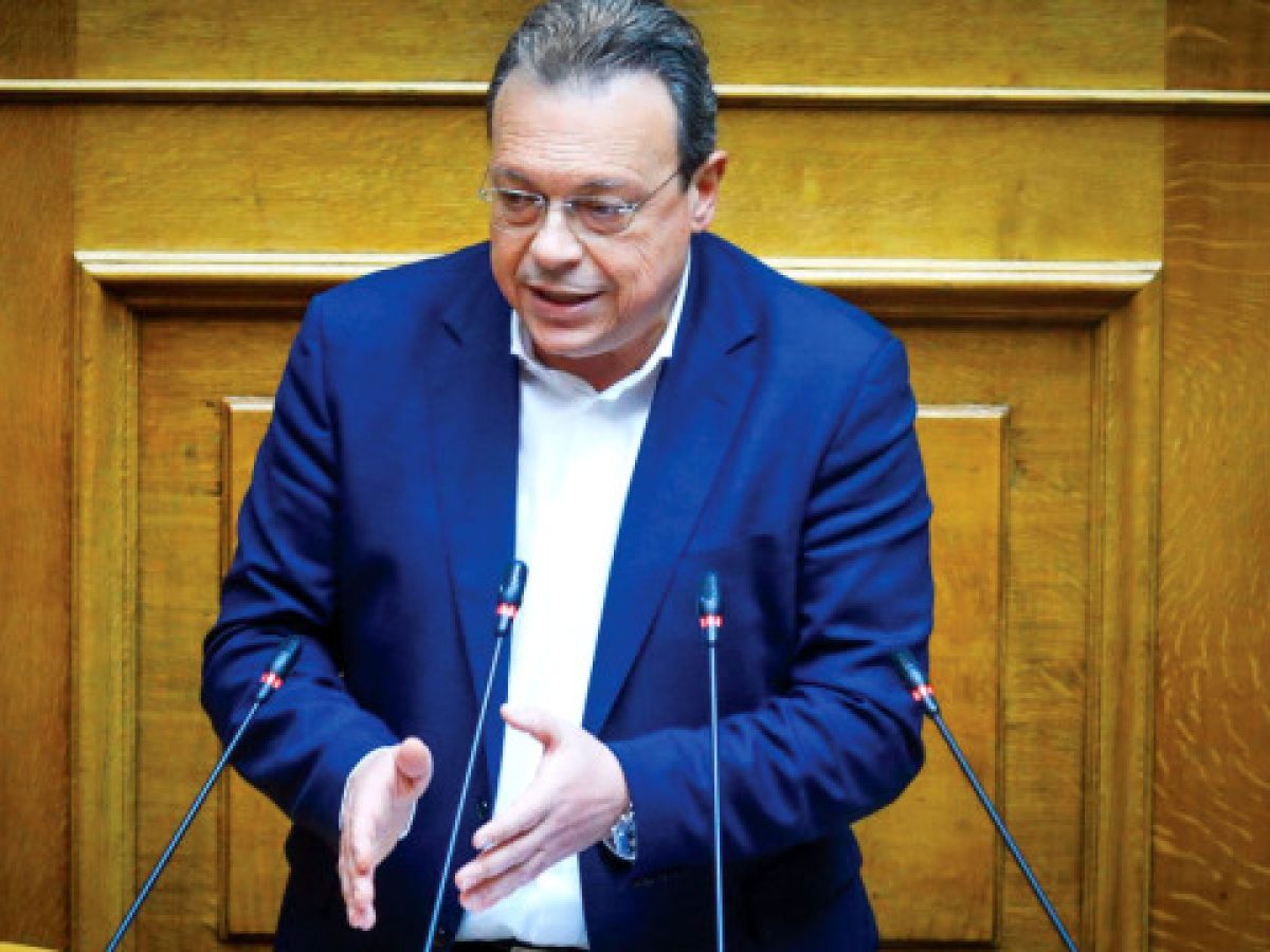 Φάμελλος: Επιμένει στην χάραξη εθνικής γραμμής μέσω του Συμβουλίου Πολιτικών Αρχηγών