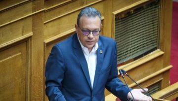 Φάμελλος: Ιστορικό λάθος του ΠΑΣΟΚ η απόφαση για αυτόνομη πορεία