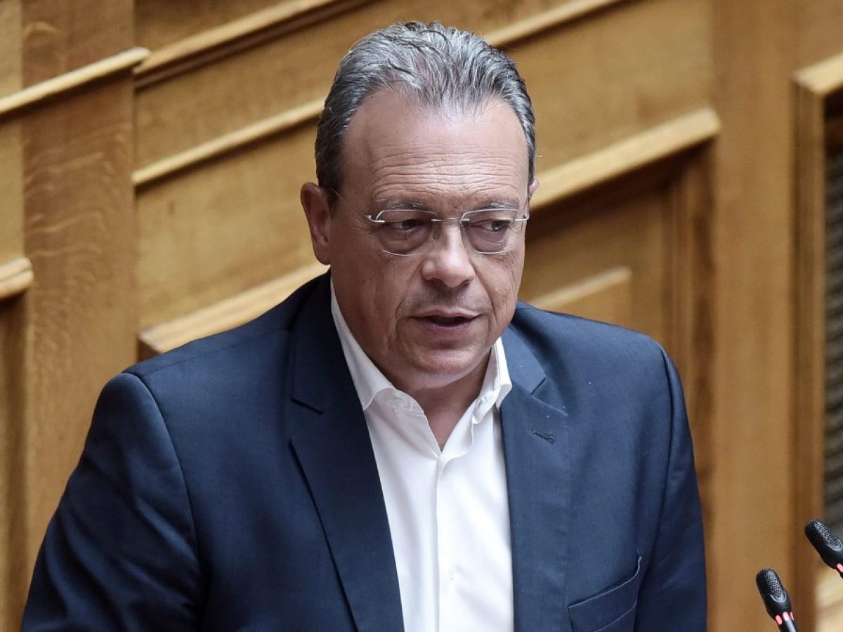 Φάμελλος: «Καθοριστικός ο ρόλος του Αλέξη Τσίπρα στην ενότητα και ανασύνθεση του προοδευτικού χώρου»