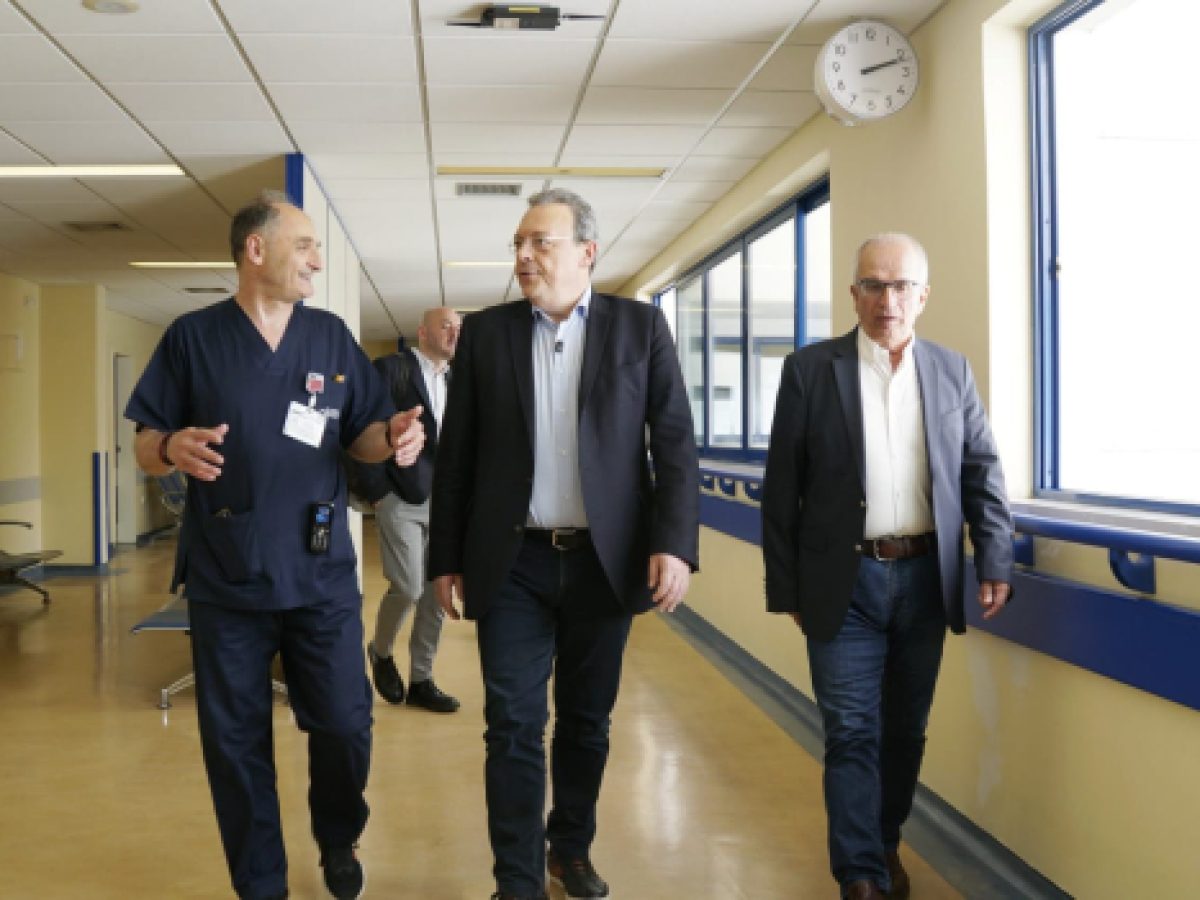 Φάμελλος: Να φύγει σύντομα η κυβέρνηση της διαφθοράς, για να έχουν οι πολίτες την Υγεία τους