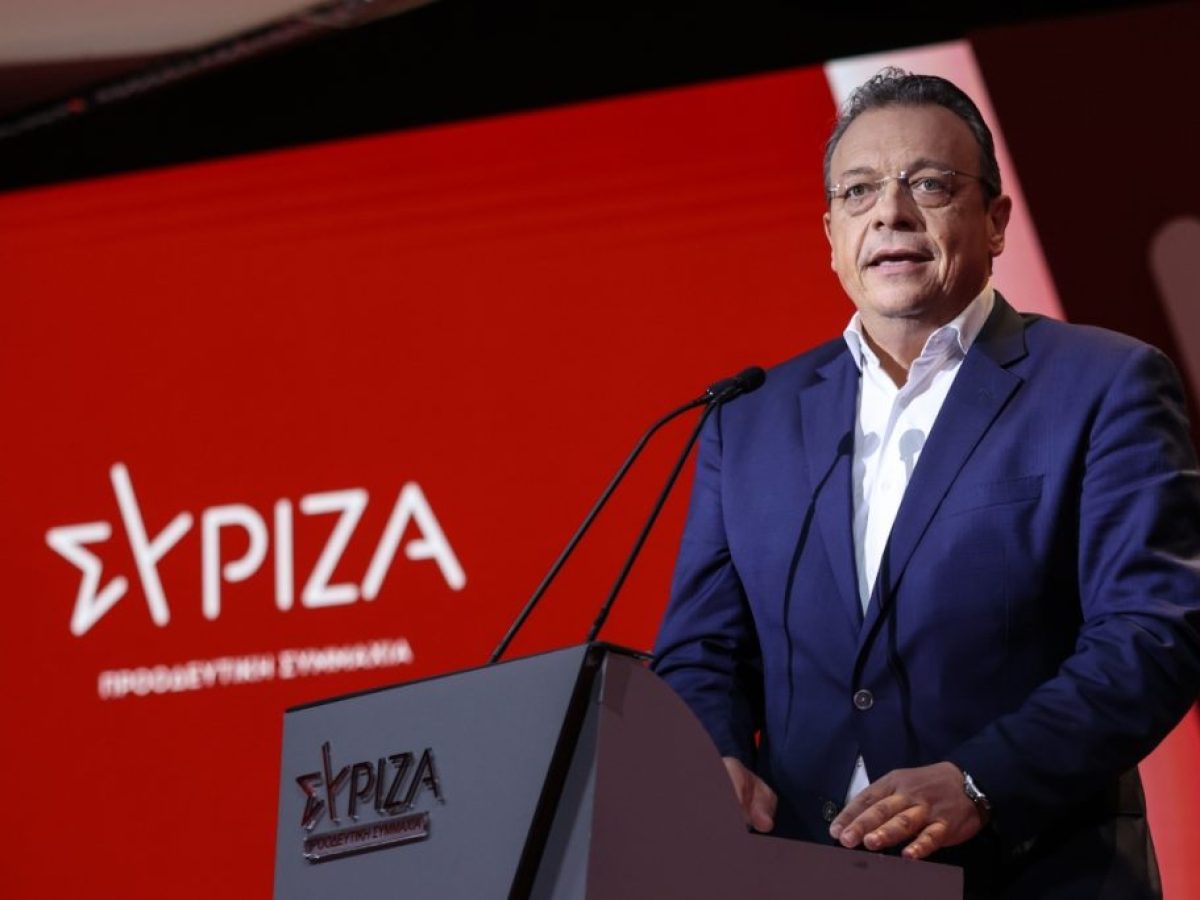 Φάμελλος: Ποτέ μια στρατιωτική επέμβαση δεν αποκατέστησε τη δημοκρατία και τα συμφέροντα των λαών – Να ξεκαθαρίσει η κυβέ