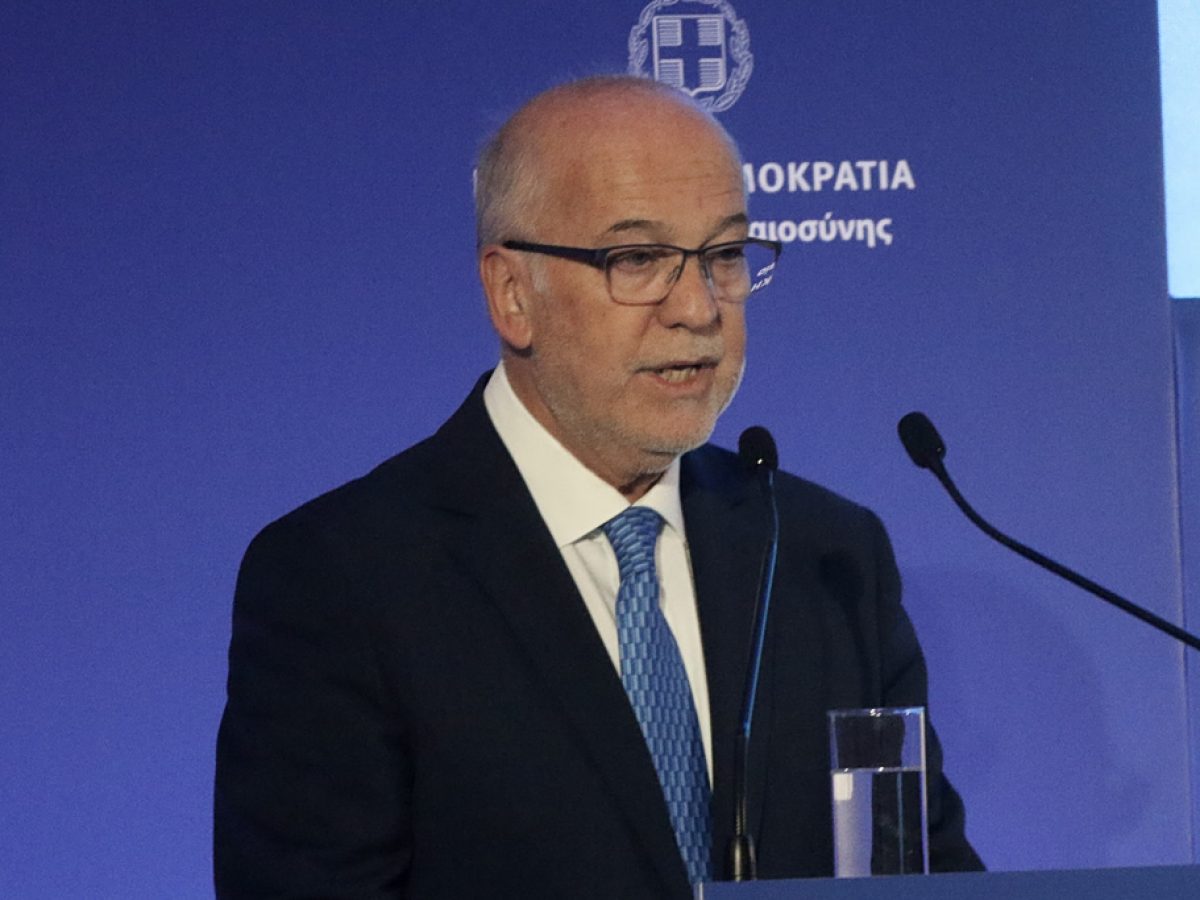 Φλωρίδης για δίκη Τεμπών: «Αν κάποιος βρει  μεγαλύτερη αίθουσα στην Ευρώπη, να έρθει να μου το πει»