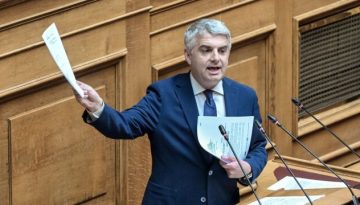 Φουρτούνες στο ΠΑΣΟΚ: Χωρισμένο στα δύο για τη διαγραφή Κωνσταντινόπουλου  – Οι πανηγυρισμοί, οι προβληματισμοί και οι δι