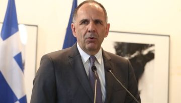 Γεραπετρίτης για επαναπατρισμούς από Μέση Ανατολή: Προτεραιότητά μας η ασφάλεια των Ελλήνων πολιτών
