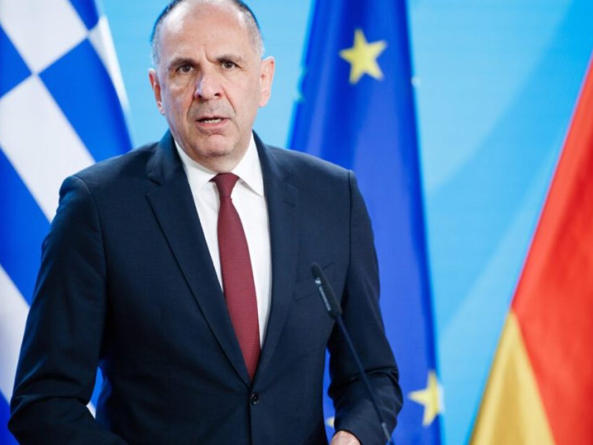Γεραπετρίτης: Η Ελλάδα δεν προτίθεται να εμπλακεί στον πόλεμο