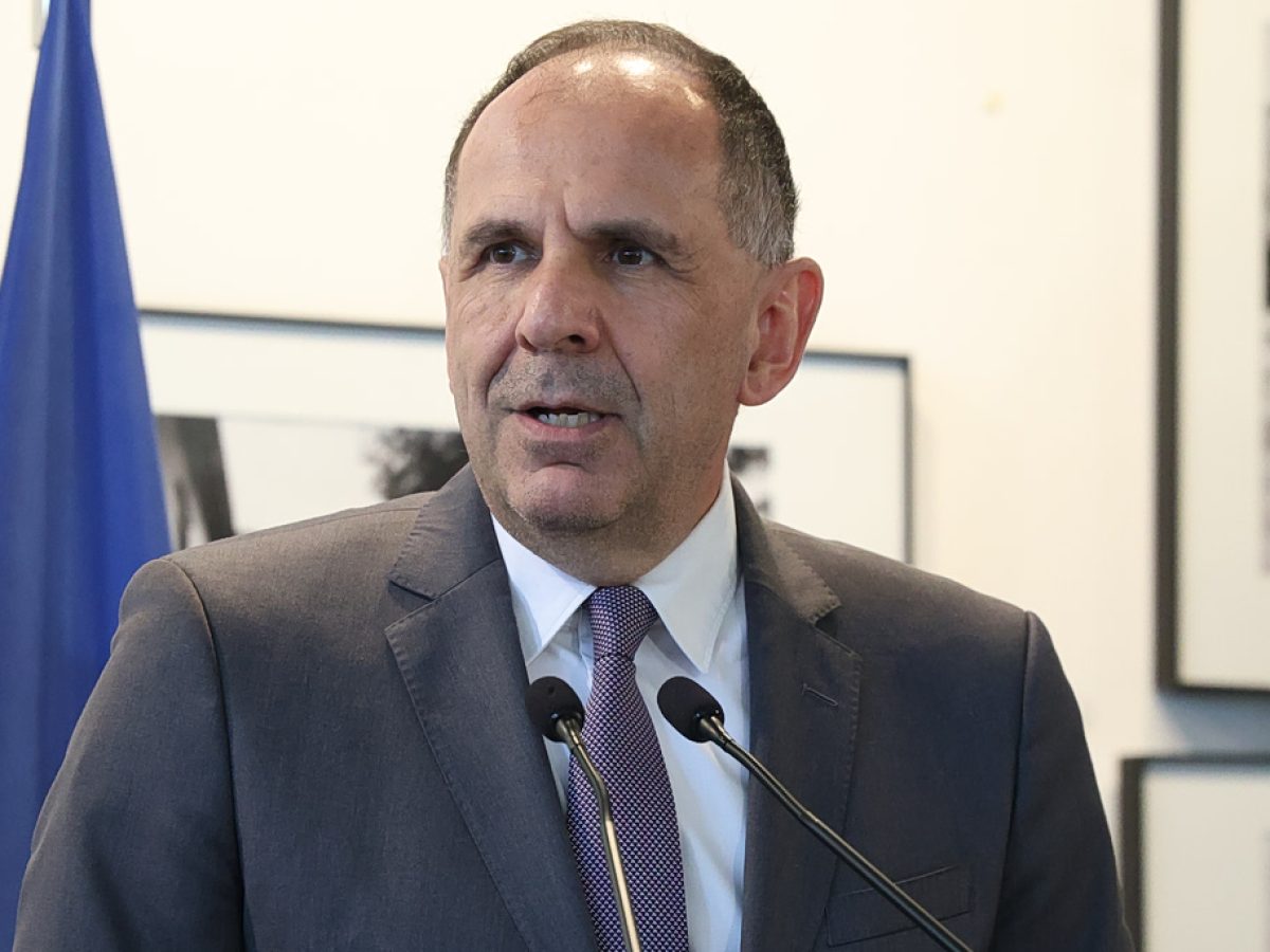 Γεραπετρίτης: «Η πατρίδα θα στέκεται πάντοτε δίπλα στους Έλληνες πολίτες οπουδήποτε στη γη και με οποιεσδήποτε συνθήκες»