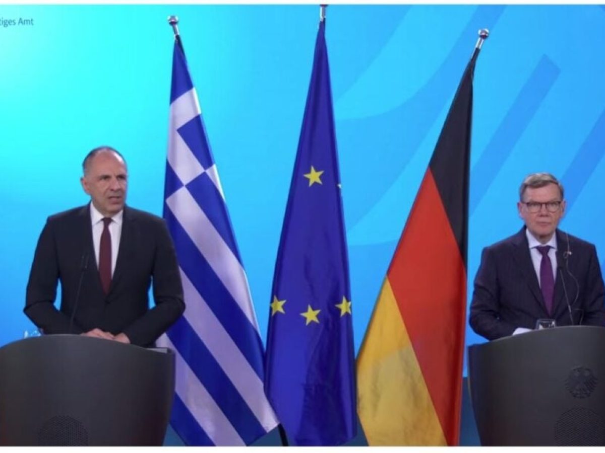 Γεραπετρίτης με Βάντεφουλ: Καμία πρόθεση εμπλοκής στον πόλεμο – καταδικάζουμε τις επιθέσεις σε ελληνικά πλοία