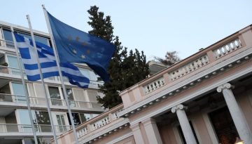 Γεραπετρίτης μετά το ΚΥΣΕΑ: Εγγυόμαστε την ασφάλεια των ελλήνων πολιτών στη Μέση Ανατολή