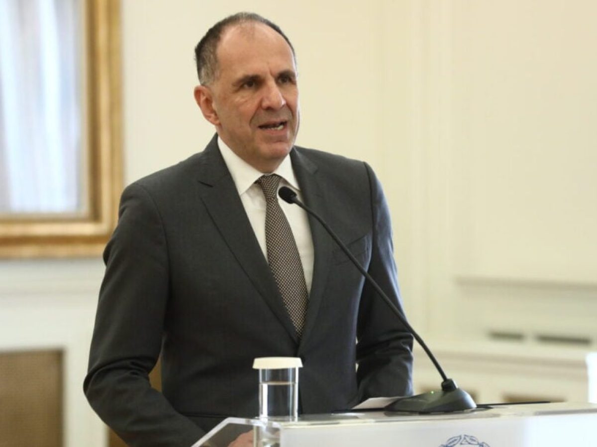 Γεραπετρίτης στη συνάντηση ΥΠΕΞ της ΕΕ: Διπλωματία αντί πολέμου και στήριξη στην Κύπρο