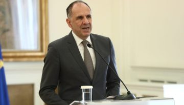 Γεραπετρίτης στη συνάντηση ΥΠΕΞ της ΕΕ: Διπλωματία αντί πολέμου και στήριξη στην Κύπρο