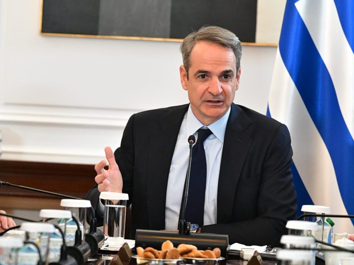 Γιατί πάει στη Λάρισα ο Μητσοτάκης – Ο Κάμπος, ο ΟΠΕΚΕΠΕ, ο Κ. Καραμανλής