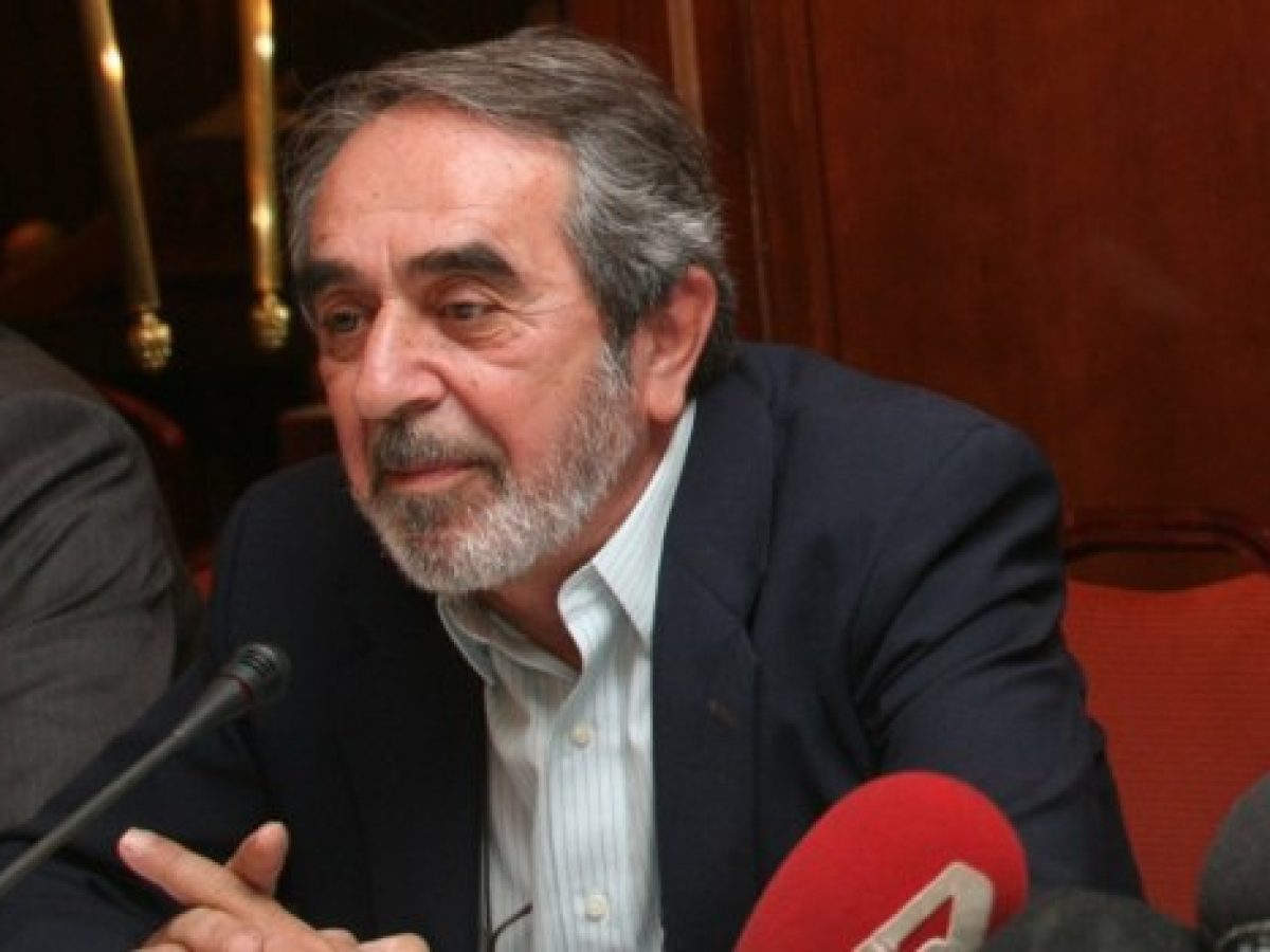 Γιώργος Βότσης: Ο πολιτικός κόσμος αποχαιρετά με θλίψη τον δημοσιογράφο