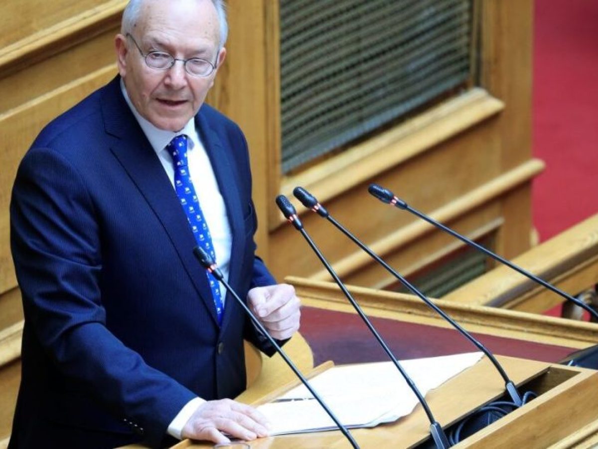 Γκίκας: 168 πλοία ελληνικών συμφερόντων εγκλωβισμένα στον Περσικό και 90 Έλληνες ναυτικοί στην κρίσιμη ζώνη