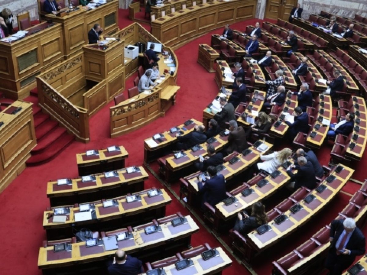 Η αντιπολίτευση στηρίζει με «ναι μεν αλλά» την αποστολή ελληνικών δυνάμεων στην Κύπρο, πλήρης διαφωνία από το ΚΚΕ