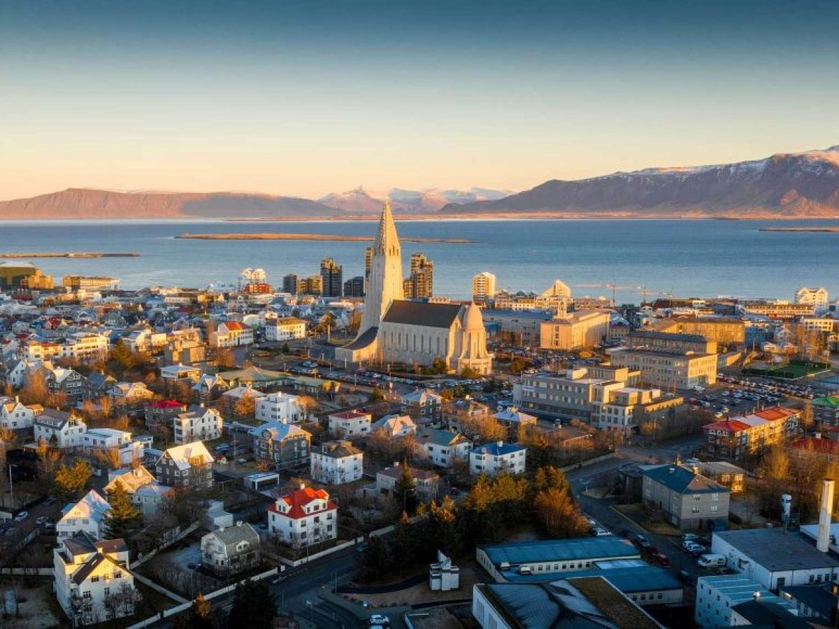 Η αξία της Ισλανδίας για την Ελλάδα και η στρατηγική της Τουρκίας στην Αρκτική