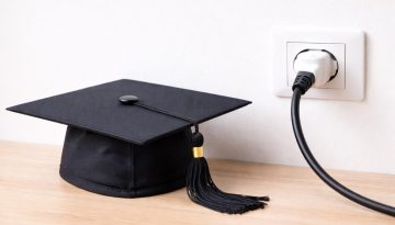 Η ΔΕΗ  ανοίγει ιδιωτικό Πανεπιστήμιο για να βγάζει «ηγέτες» στην πιάτσα
