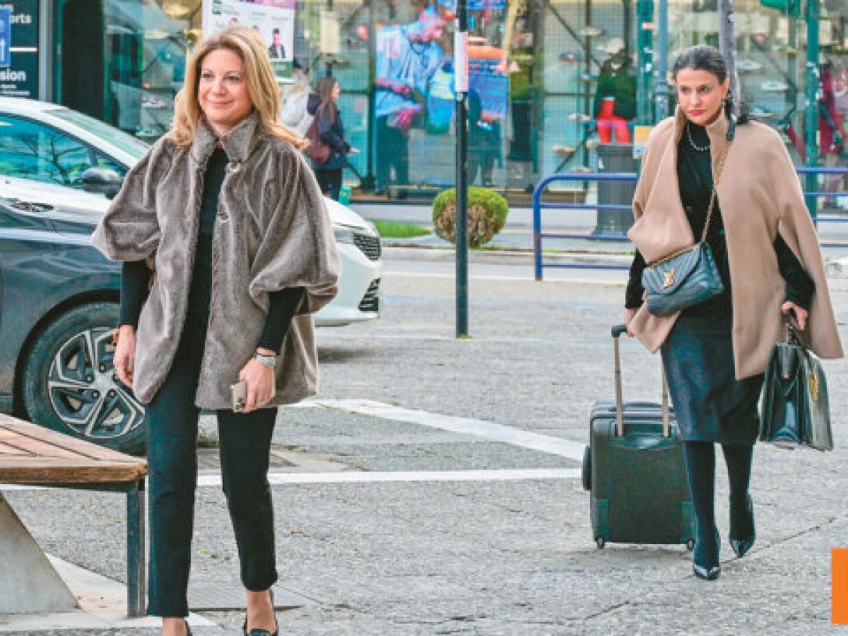 Η Μαρία (Καρυστιανού) έμεινε μόνη με τη Μαρία (Γρατσία) σε ένα κόμμα χωρίς όνομα