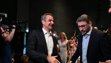 Υποκλοπές: Ο Ανδρουλάκης καλεί Μητσοτάκη σε «μονομαχία» στη Βουλή – Ο πρόεδρος του ΠΑΣΟΚ κατέθεσε αίτημα για προ ημερησία