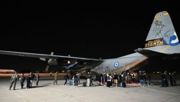 Υπουργείο Εξωτερικών: 277 Έλληνες επαναπατρίστηκαν την Παρασκευή από τη Μέση Ανατολή